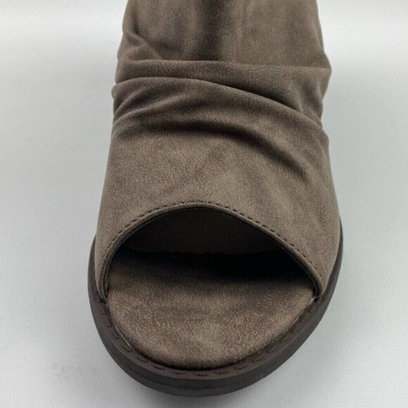 Comfort Est. 1946 Ankle Boots Womens Size 9 Peep Toe Heeled Ladies Zipper Boots - Picture 8 of 12